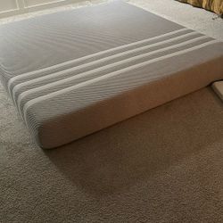 Leesa Original Mattress (King)