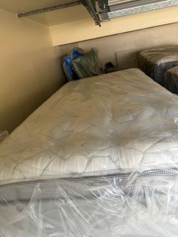 Twin size bed mattress king koil modern luxury euro top luxury firm serta sealy purple restore saatva avocado tempurpedic kluft aireloom beautyrest bl
