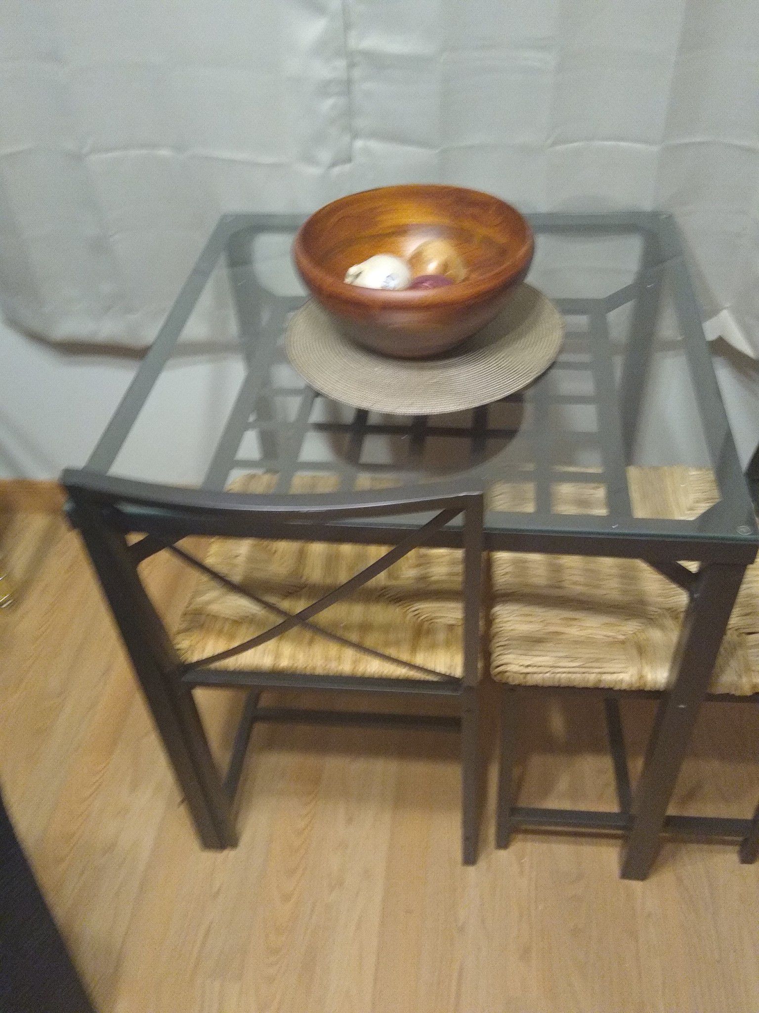 Little kitchen table with two chairs