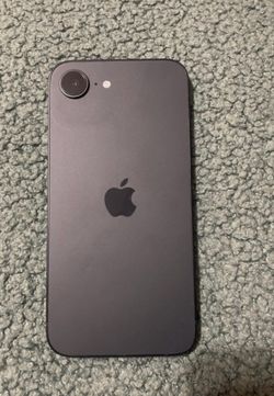 iPhone 16e unlocked black