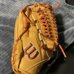 Wilson A2000 Glove 