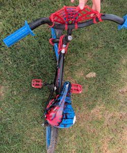 KIDS SPIDERMAN BIKE