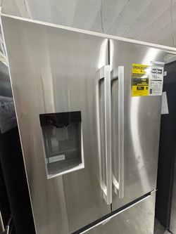 Stainless Steel French Door Refrigerator with Ice Dispenser