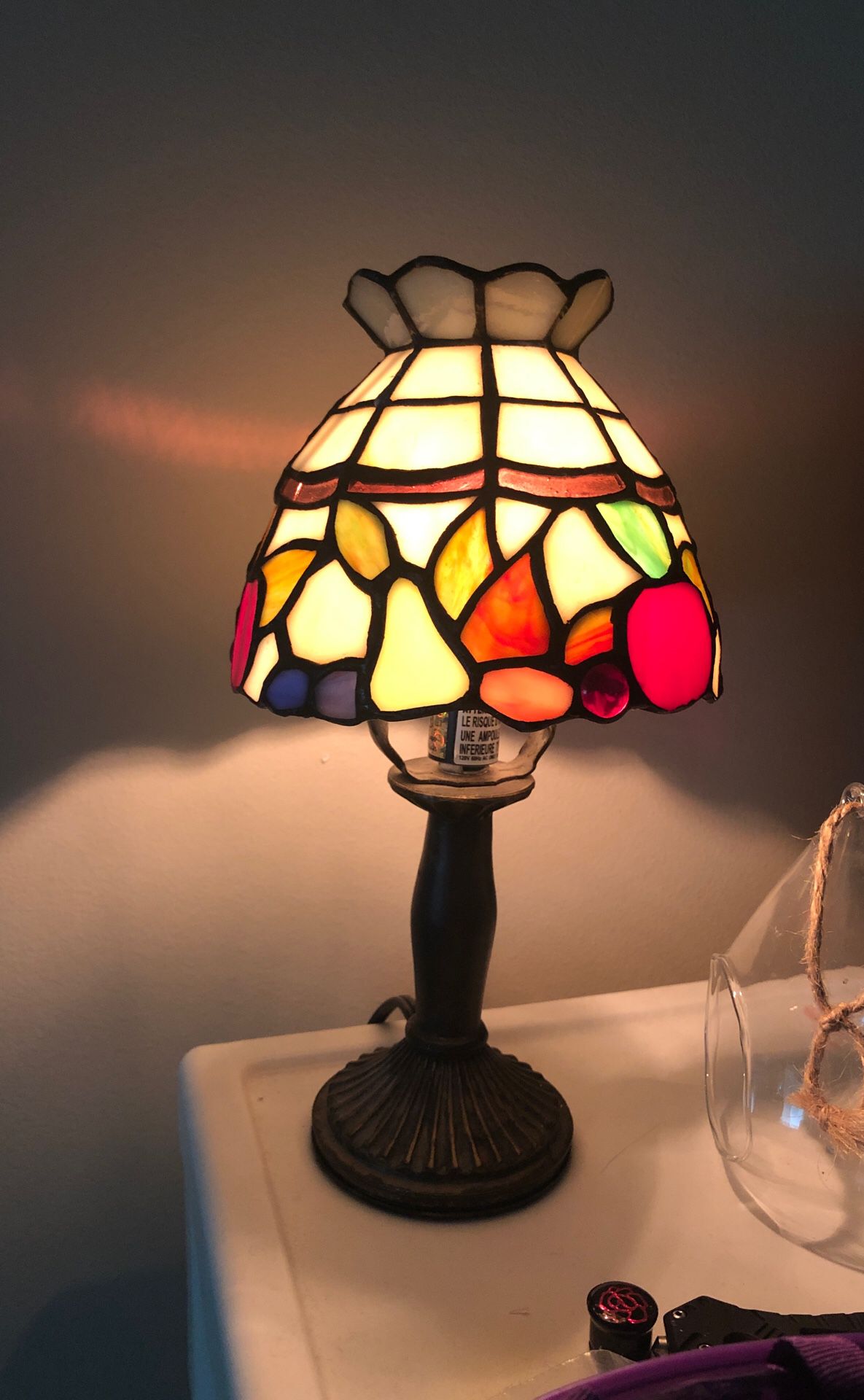 Glass stained lamp