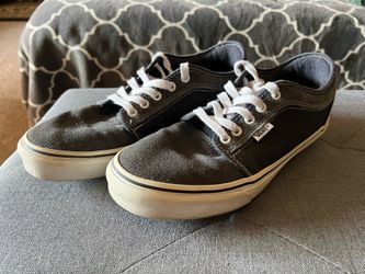 Navy Blue Vans Tennis Shoes (9.0 US Men’s)