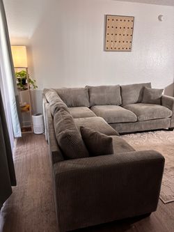 Large Gray Corduroy Sectional Sofa in a good  Condition