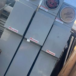 Electric Pedestals 200A