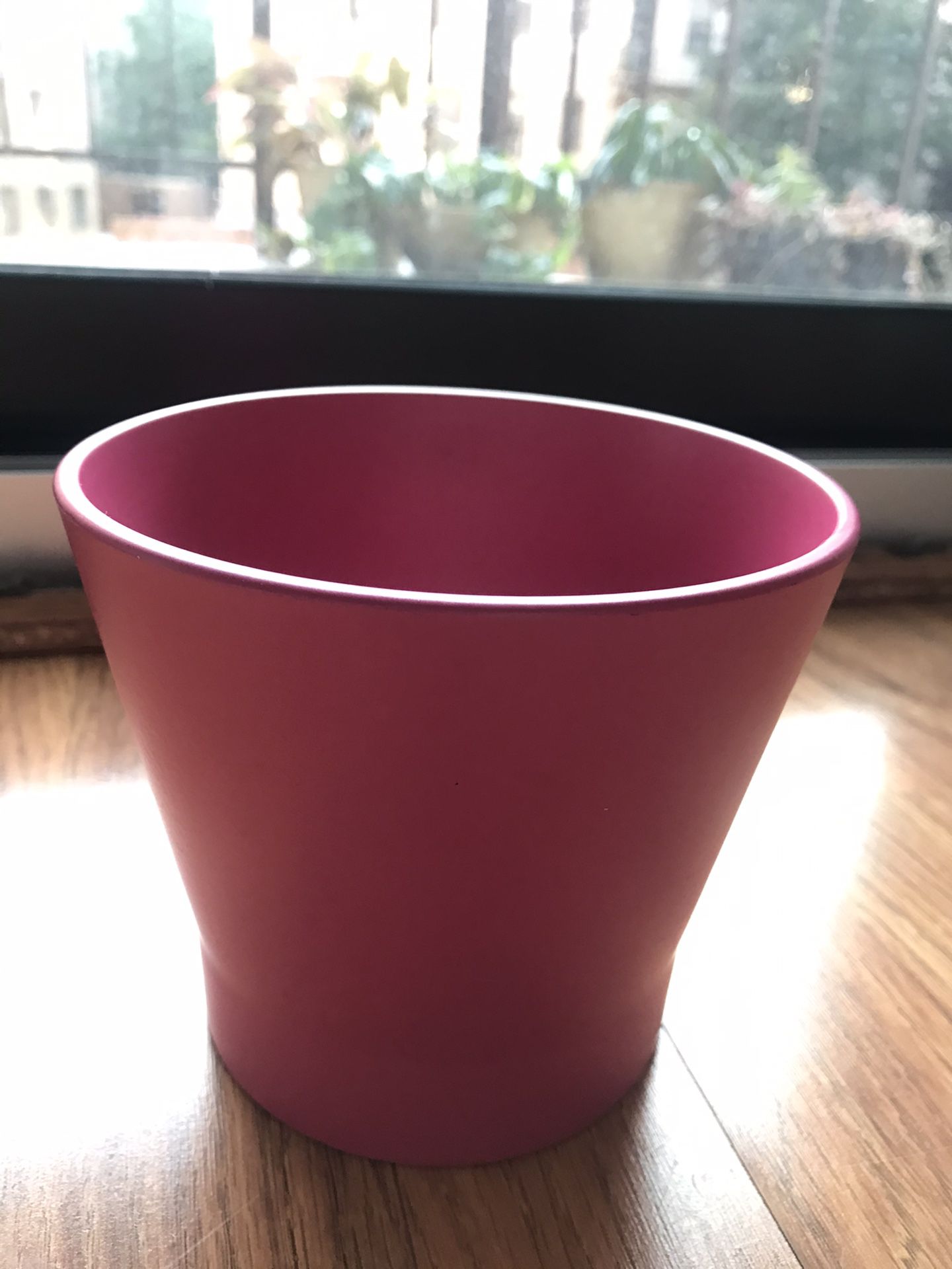 Hot pink plant pot