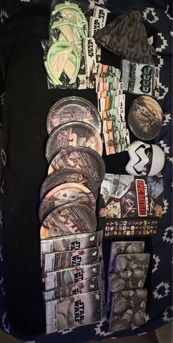 Star Wars party  accessories with battle toy included