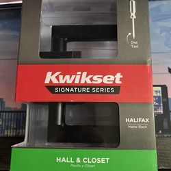 Quikset Halifax Square Hall & Closet Passage Door Lever in Matte Black Microban 97200-906