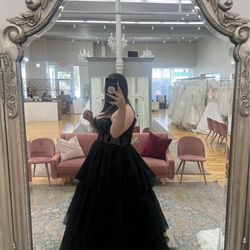 Wedding Dress/ Prom Dress 