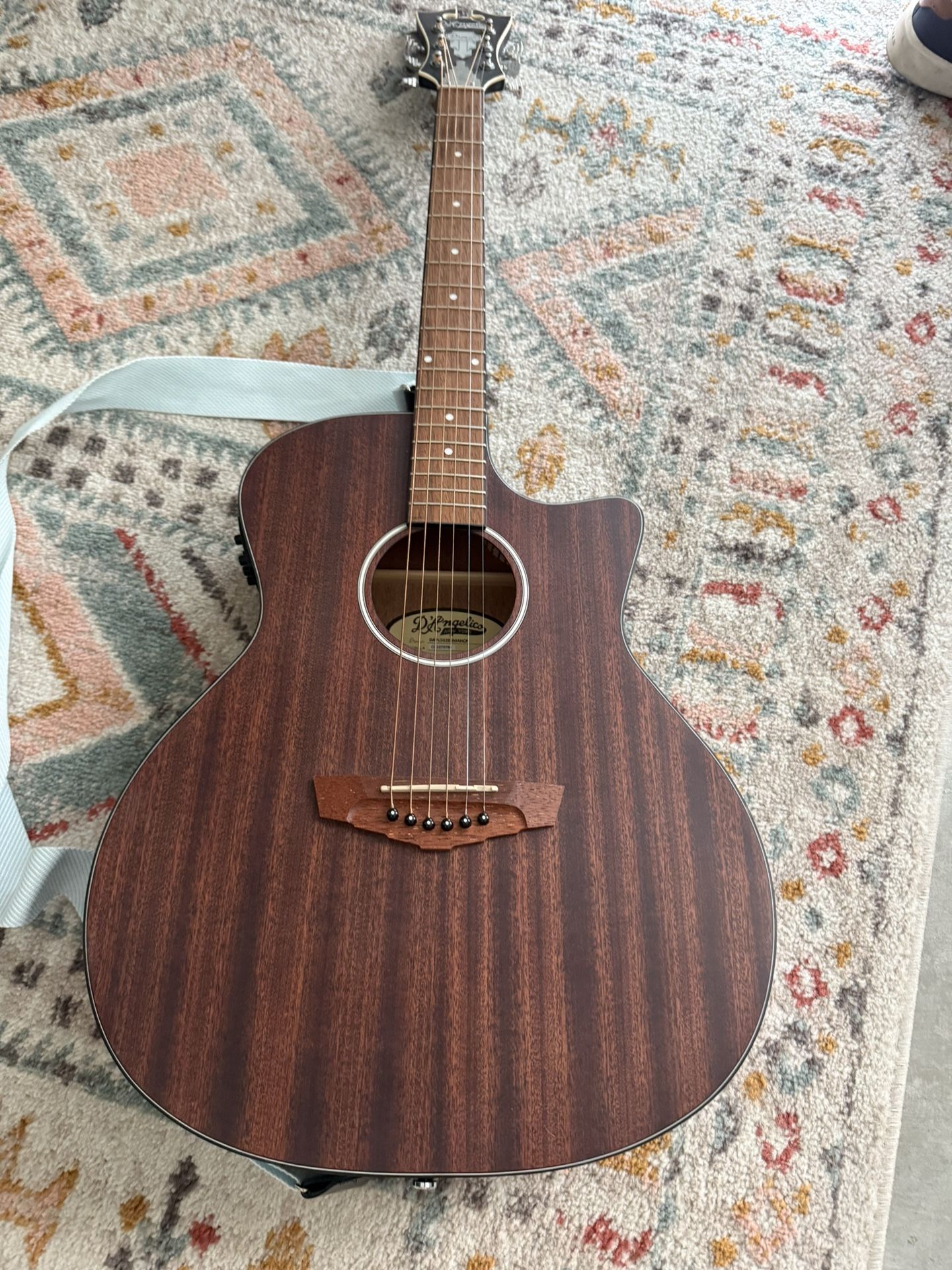 D’Angelico Premier Gramercy LS – DAPLSG200MAHCP – Like‑New