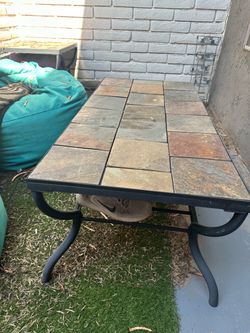 Coffee table and 2 side tables
