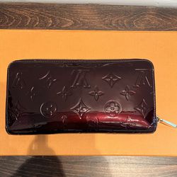Louis Vuitton Vernis Patent Amarante Leather Zippy Long Wallet