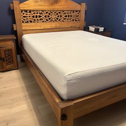 Quinn Size Bed Set  (solid Wood)