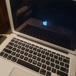 13 Inch Apple MacBook Air Model A1466