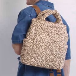 BEIS The Backpack Tote in Wild Child