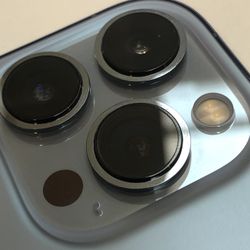 iPhone 13 Pro Max 128 GB Sierra Blue Unlocked 