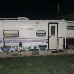 Fifth Wheel Camping Trailer 