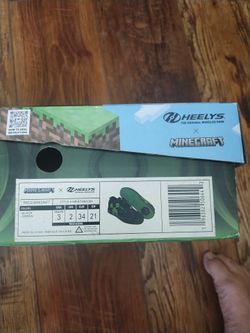 Minecraft Heelys size Y3