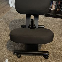 Office Chair - Ergonomic 1 knee