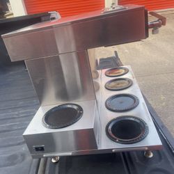 Bunn 6 Warmer Coffee Maker- (Read Desc.)