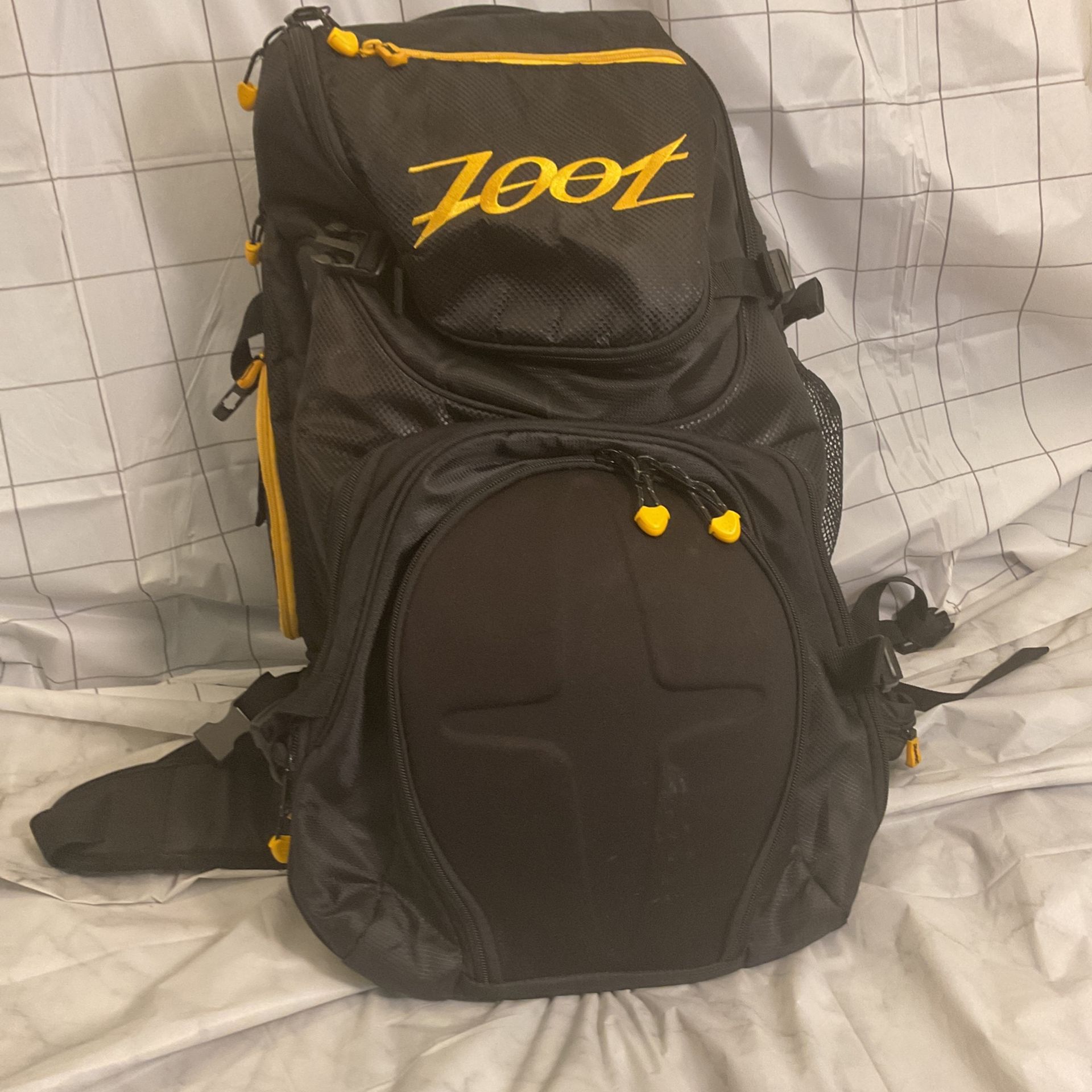 Zoot Ultra Tri Bag