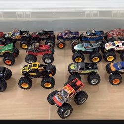 Hot Wheels 4x4 Monster Truck Lot Of 15 1/64 Scale
