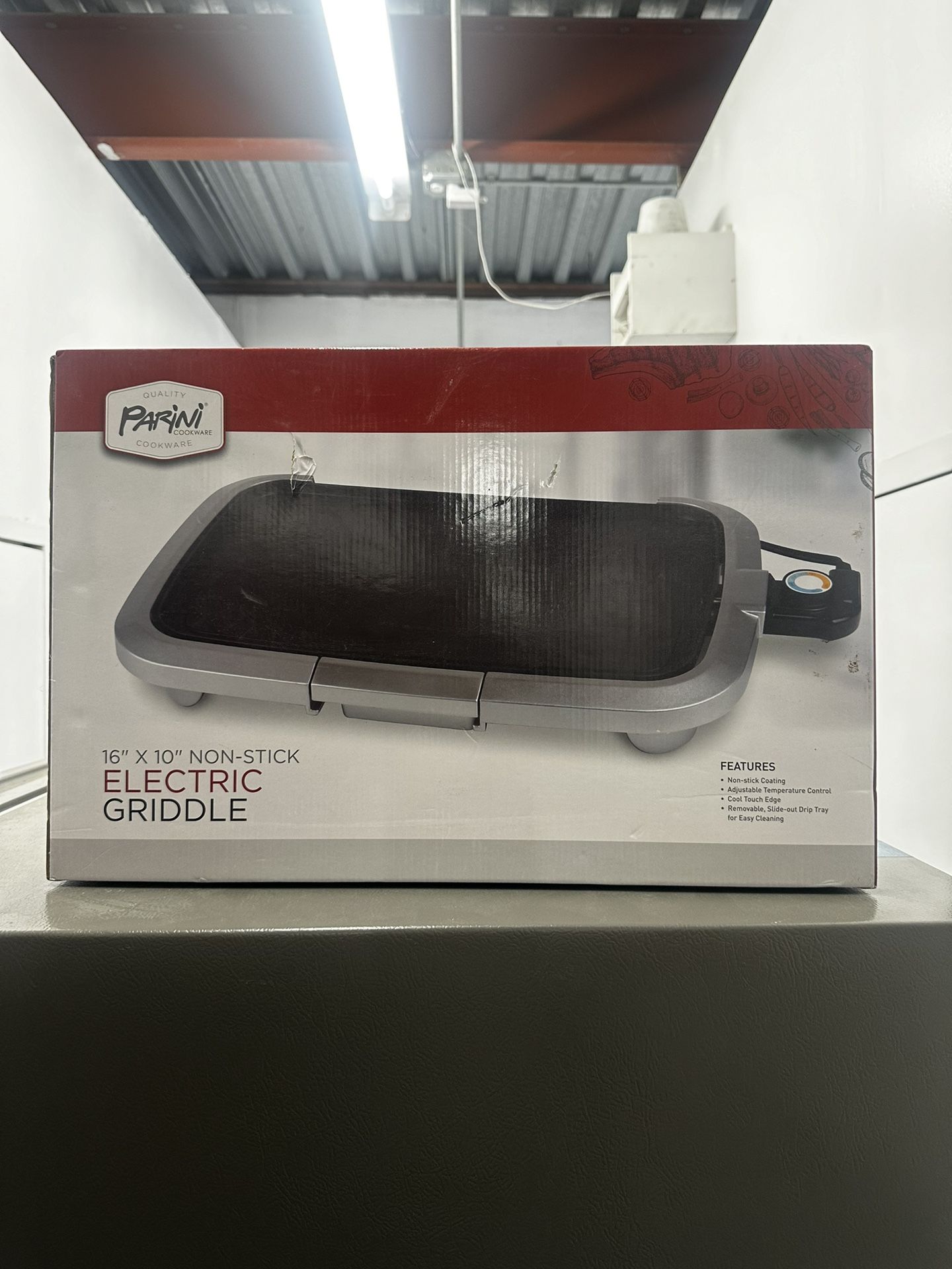 Electric griddle