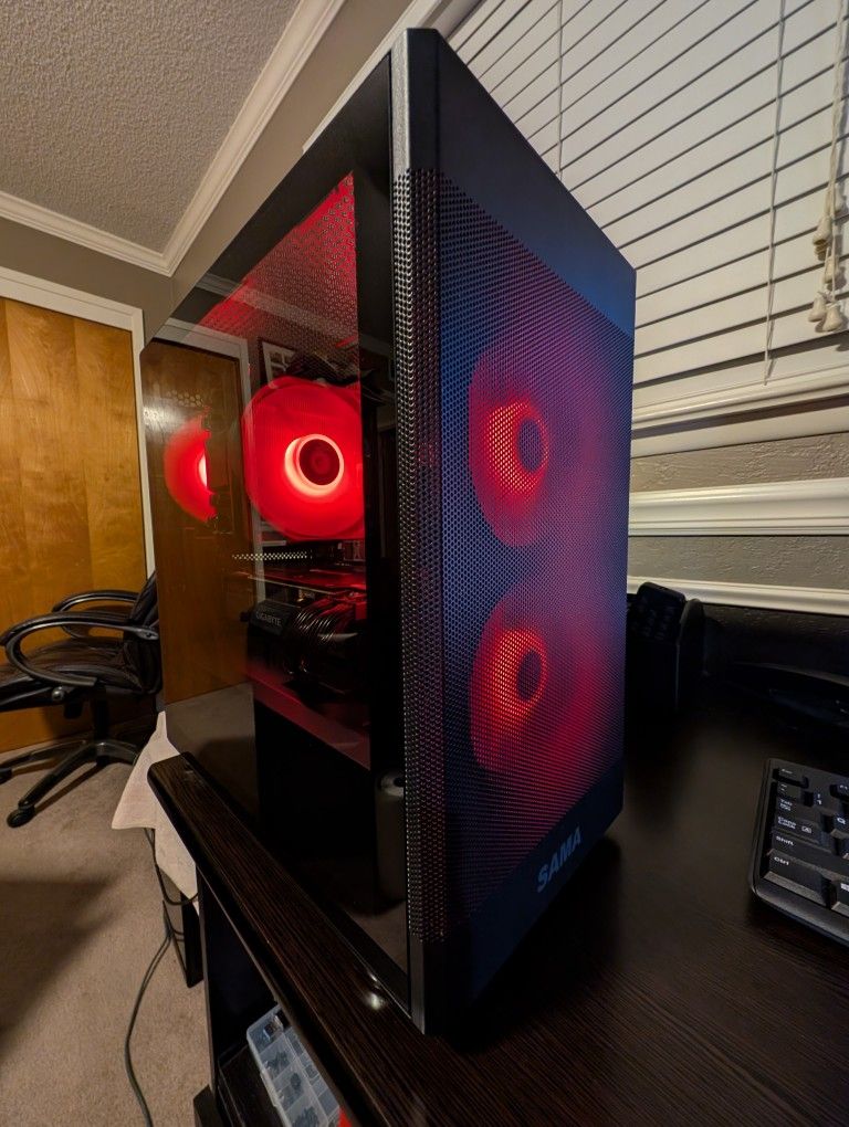 Gaming PC Ryzen 5 5600 and RTX 2080 Super