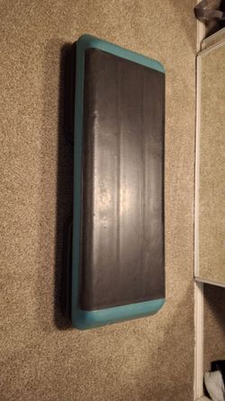 Step brand stepper with 4 risers