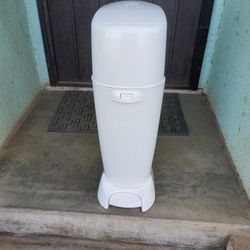 Diaper Genie 