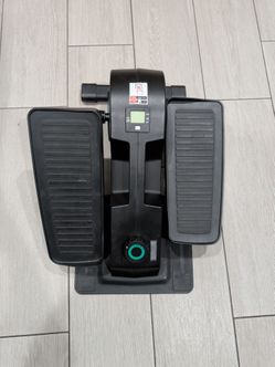 Feet petal machine