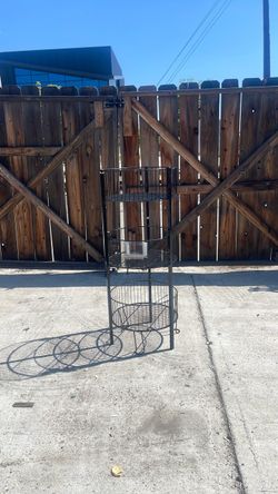 3 Tier Wire Basket Stand/Soporte De Cesta De Alambre De 3 Niveles