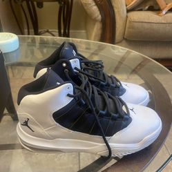Jordan 10 Size 5.5 