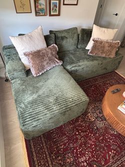 Couch boneless