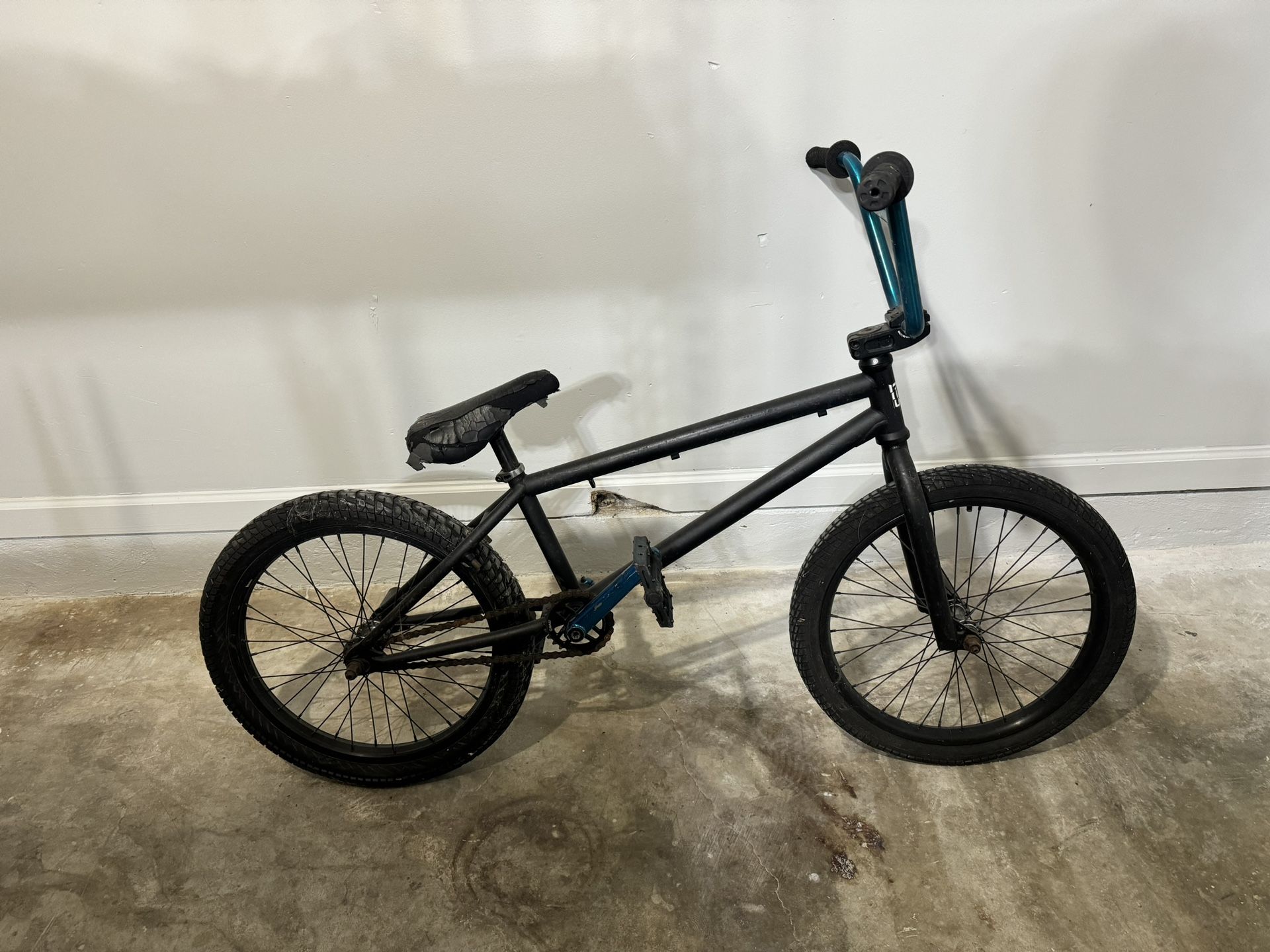 BMX BIKE
