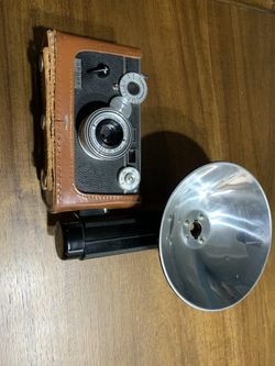Argus 1940 vintage camera