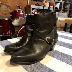 Men’s Leather Boots