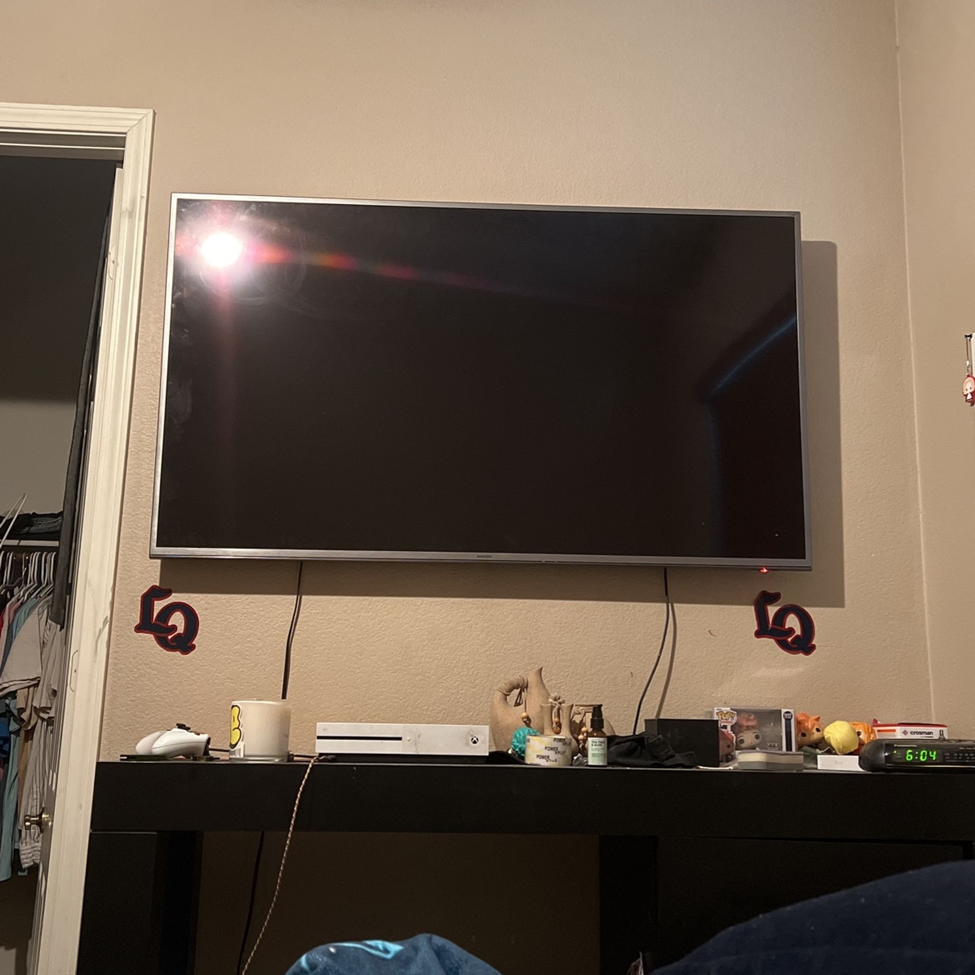 Samsung 60 inch tv SUHD