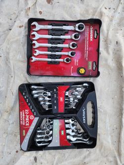 Husky Wrench Sets