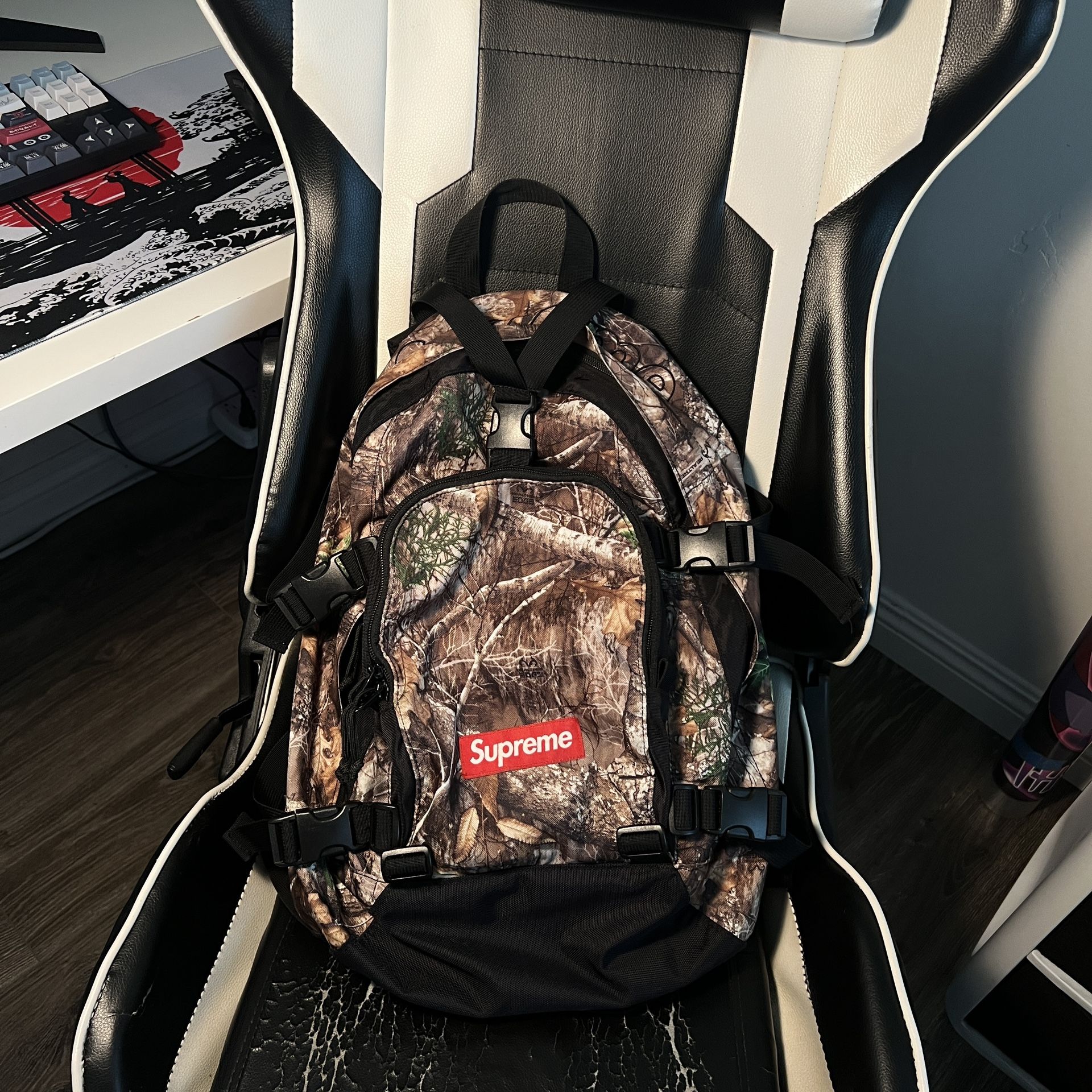 supreme x louis vuittons backpack for sale