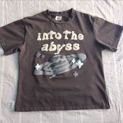 Broken Planet Into the Abyss Gray Graphic Tee, Size M