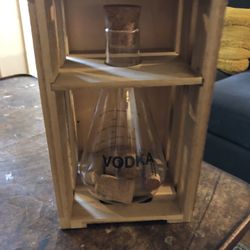 Artland Home Mixing Decanter With Wood Crate Box