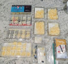 Tons of Variety Acrylic Artificial Nails