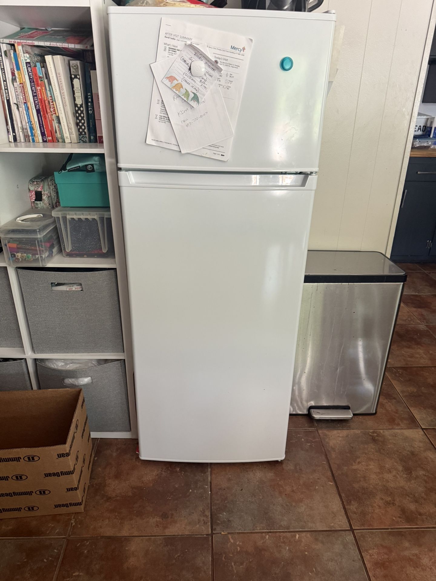 Small Dorm Size Fridge