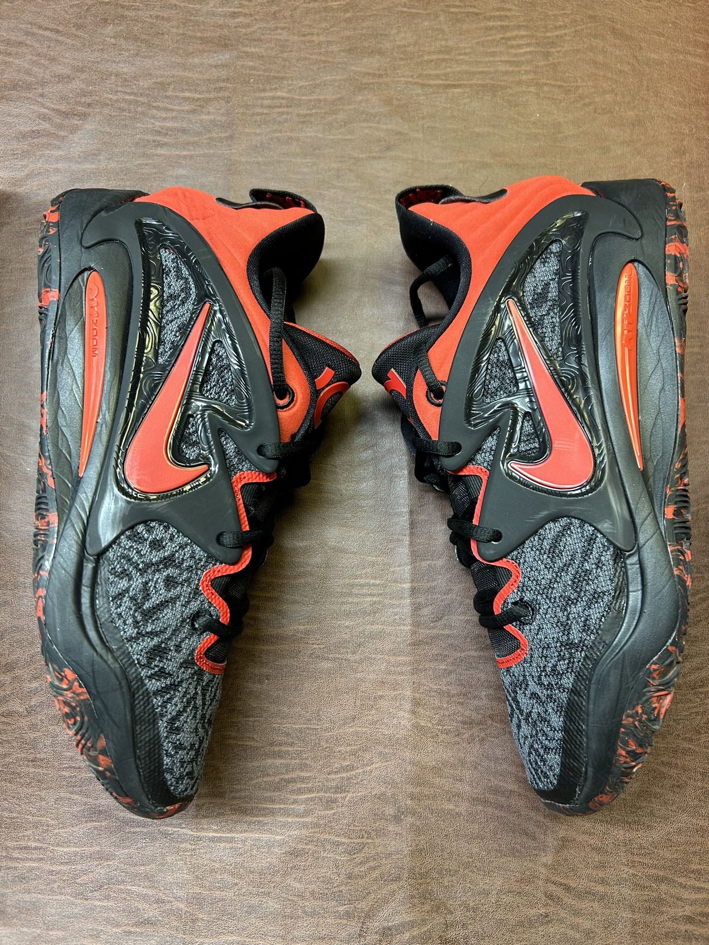 Kd 15 ‘Bred’ (Men’s 10)