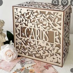 Gift Card Box - NEW