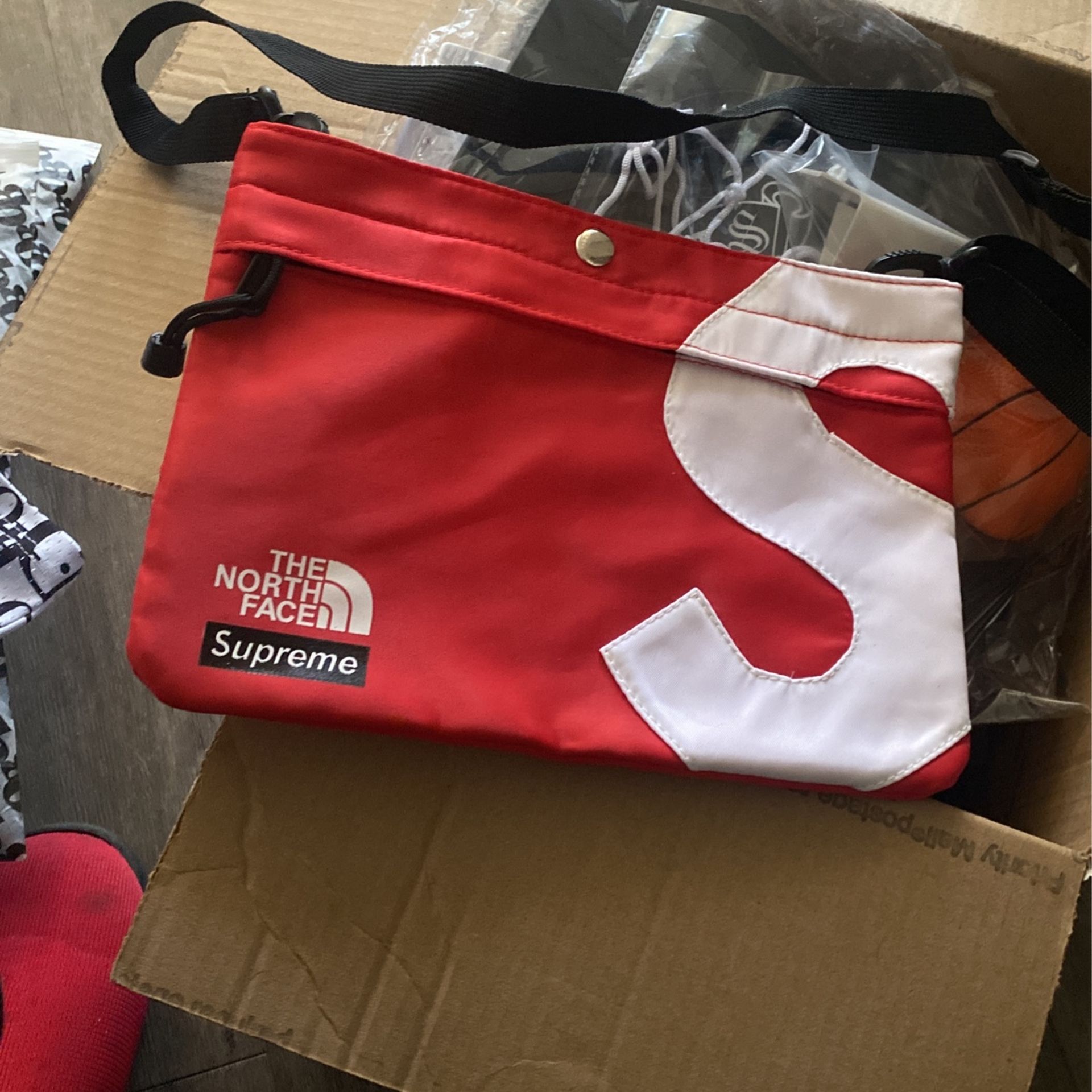 SUPREME THE NORTH FACE S LOGO SIDE BAG