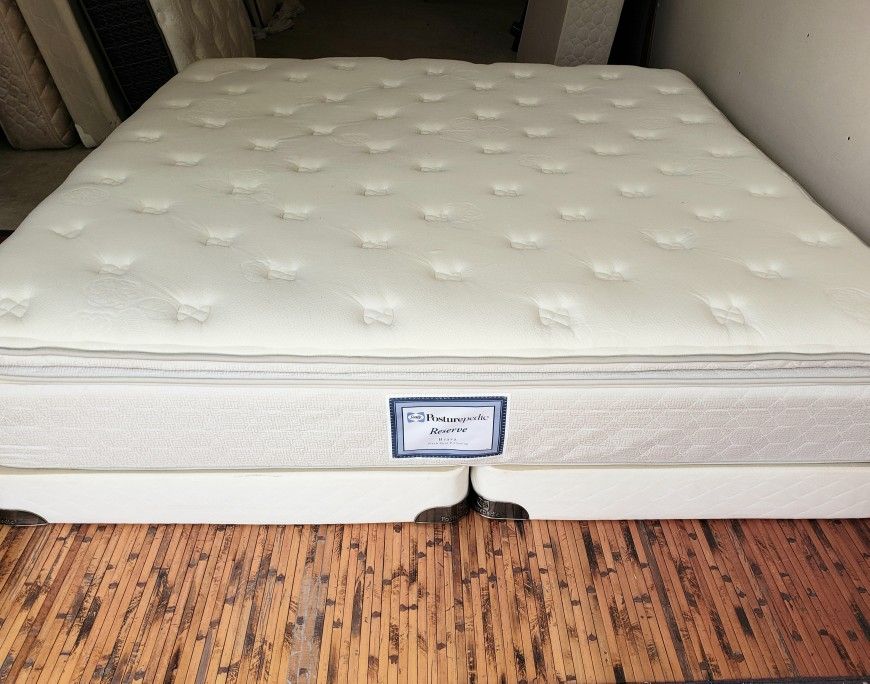 12" King SEALY Pillow Top Mattress And Box Springs 140 for Sale in San Antonio, TX OfferUp